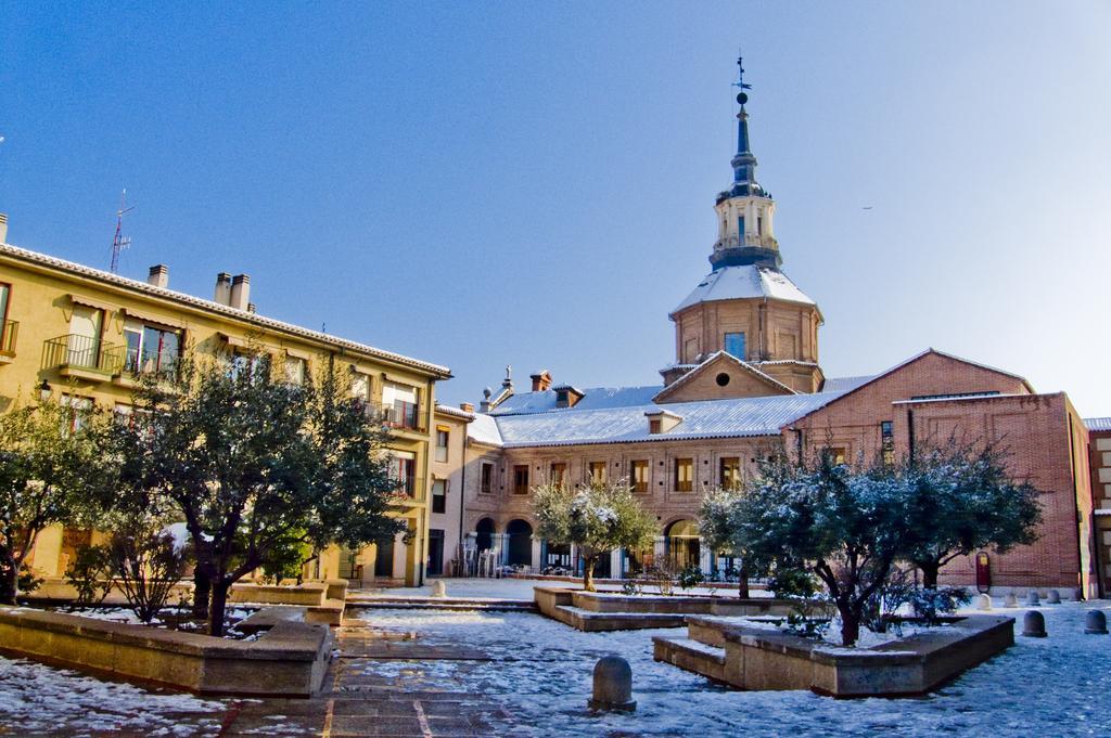 Ciudad De Alcala Hotel Alcalá de Henares Exterior photo